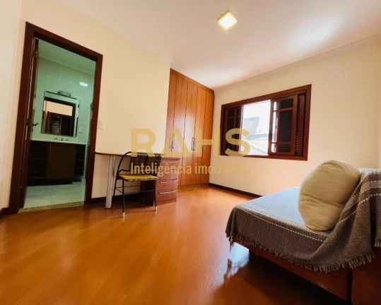 Imagem Casa averbada de alto padrão com privacidade e exclusividade junto à natureza no bairro América a...