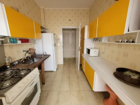 Imagem Apartamento com 3 dormitórios à venda, 100 m² por R$ 440.000,00 - Pitangueiras - Guarujá/SP