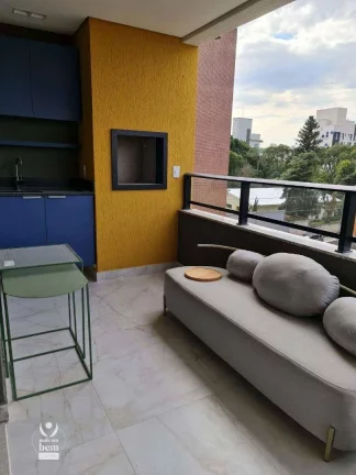 Imagem Apartamento com 2 quartos (1 suíte), 2 vagas de garagem, sacada com churrasqueira à venda por R$ 758.000 - Água Verde - Curitiba/PR