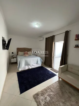 Imagem Villa Branca | 3 Quartos (1 Suíte) | 2 Vagas | 150m²