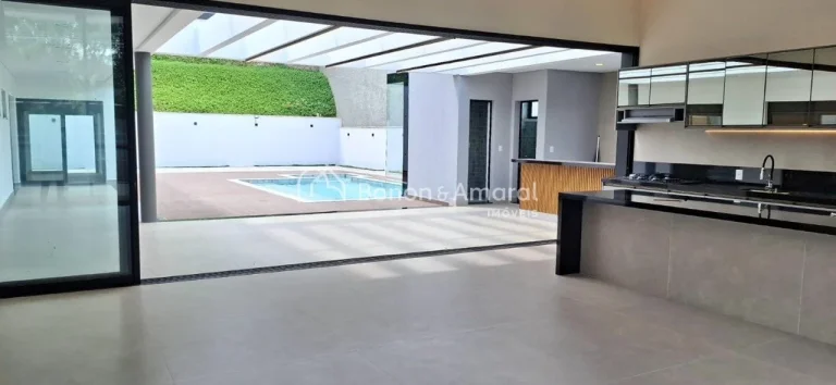 Imagem Se você busca um estilo de vida sofisticado e repleto de conforto, esta *LINDA CASA TÉRREA, NOVÍS...