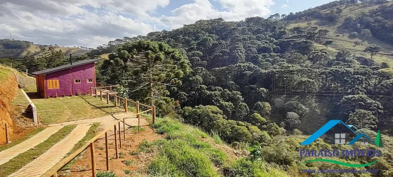 Imagem Charmoso Chalé em Gonçalves – Um Refúgio de Conforto e Beleza!