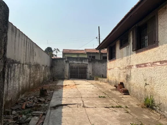 Imagem Terreno à venda, 700 m² por R$ 800.000,00 - Vila Áurea - Poá/SP
