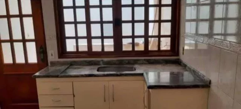 Imagem ALUGO SOBRADO EM VÁRZEA PALISTA