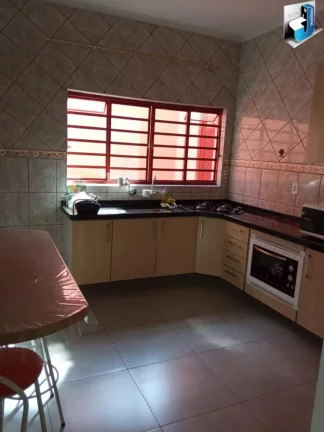 Imagem Excelente casa a venda no Bairro Jardim Lucila - Tatuí/SP.