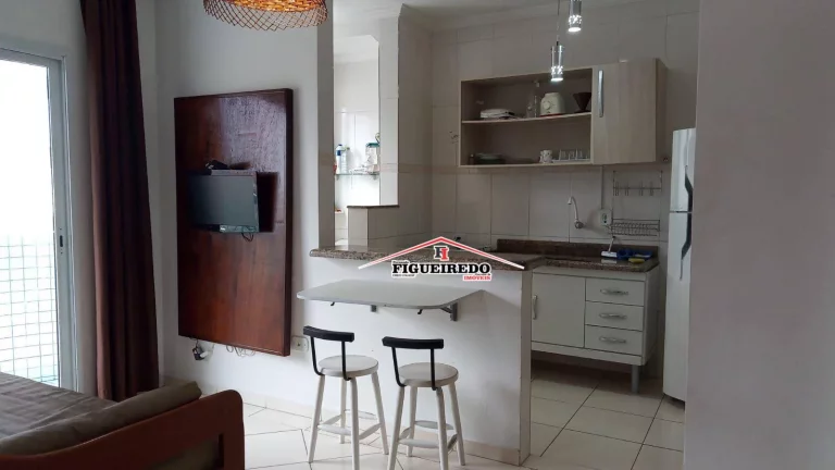 Imagem Apartamento com 1 dormitório à venda, 40 m² por R$ 330.000,00 - Balneário Pires - Praia Grande/SP