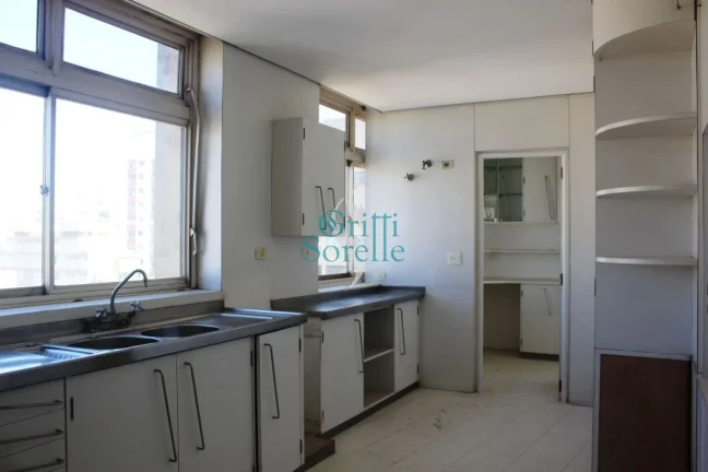 Imagem Cobertura Triplex à Venda na Santa Cecília - São Paulo/SP.