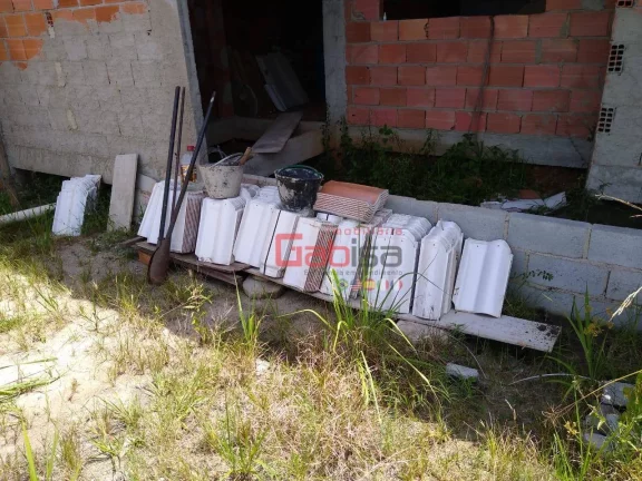 Imagem Casa com 2 dormitórios à venda, 100 m² por R$ 285.000,00 - Guriri - Cabo Frio/RJ