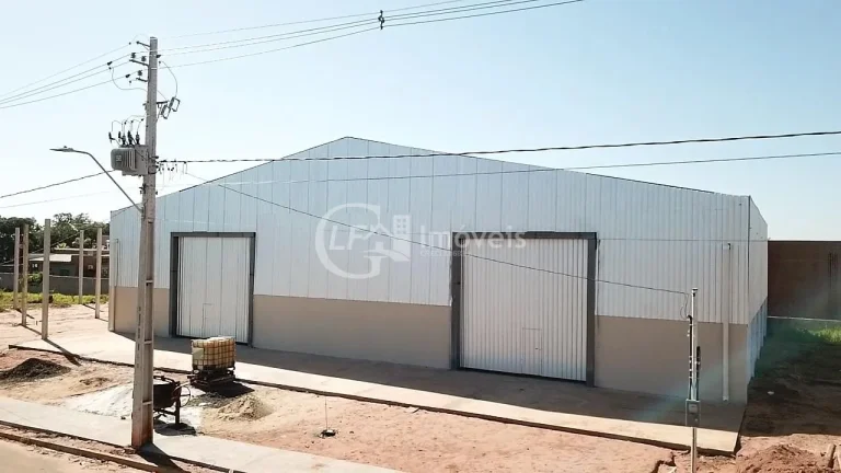 Imagem Aluguel de Barracão Comercial em Ribas do Rio Pardo-MS, Bairro Vale do Sol, 600m², 1 Banheiro!