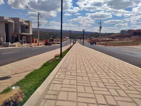 Imagem Lotes em Condomínio Fechado Cidade das Flores em Caldas Nova