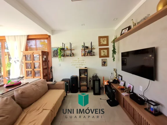 Imagem Excelente casa de 3 quartos com suíte á venda com lazer exclusivo em condomínio fechado - Guarapari