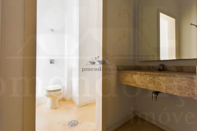 Imagem Apartamento 3 quartos, 1 suite, 2 vagas, 274 m2 varanda, para modernizar