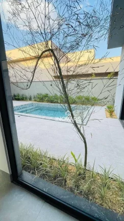 Imagem Casa com 3 dormitórios à venda, 254 m² por R$ 2.800.000,00 - Condominio Horizontal Paraíso - Itumbiara/GO