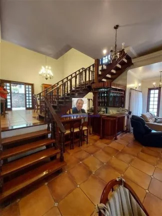 Imagem Vende-se Linda Casa 3 suítes, no condomínio Vila Verde.