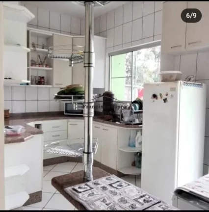 Imagem Casa à venda no bairro Belveder Clube dos 500 - Guaratinguetá/SP