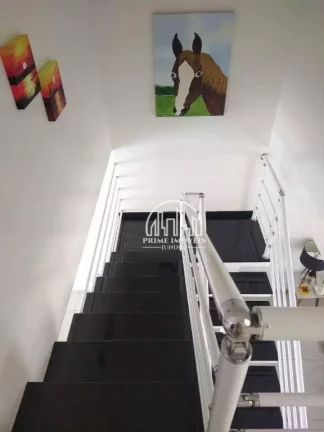 Imagem Lindo sobrado de 287m² AC c/ área gourmet + piscina + bangalô + suíte c/ hidro - Excelente localização! Jardim Caçula, Jundiaí/SP