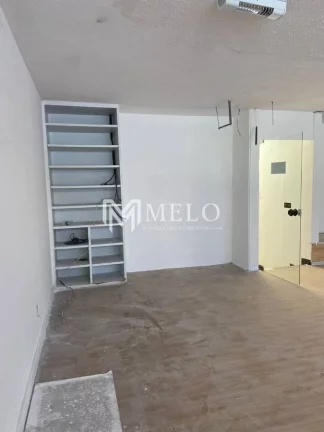 Imagem Oportunidade em PIEDADE: Casa Comercial, 800m², 03qts, 01suite,,.