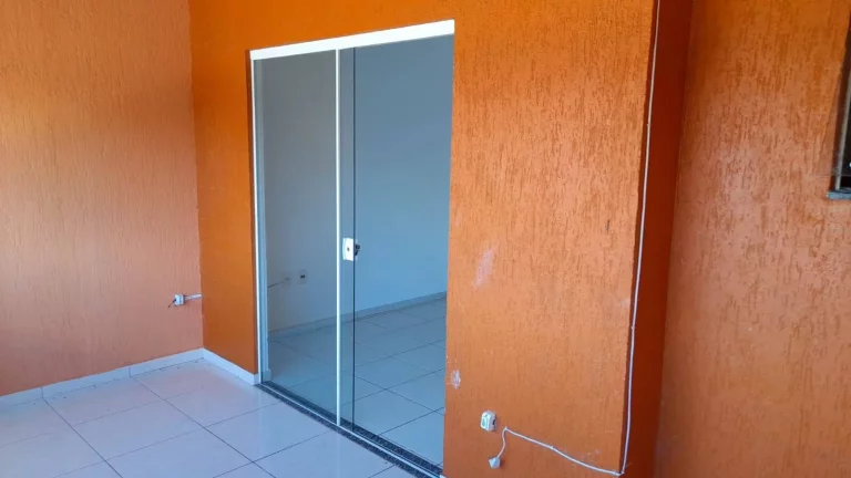 Imagem Casa a venda em Macaé RJ. Residencial verdes mares 81.00m2