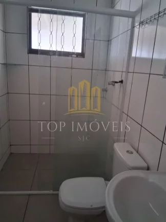 Imagem Espaçosa casa três dormitórios próximo ao shopping oriente