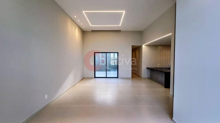 Imagem Casa nova em condomínio com acabamento fino a venda em São Pedro da Aldeia.