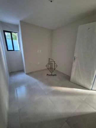 Imagem Apartamento térreo com área privativa em U nas proximidades de restaurantes, padarias e supermercados. - AP2778
