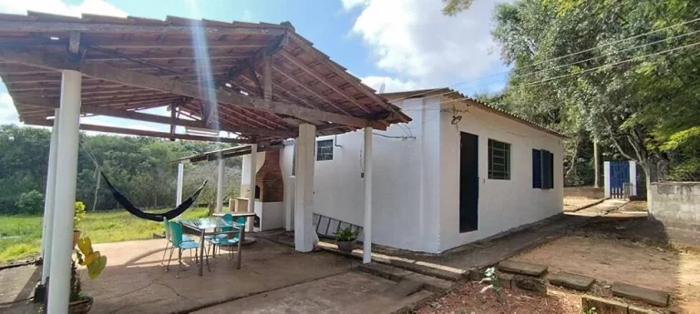 Imagem CHÁCARA LOCALIZADA NO JARDIM CANANEIA - PILAR DO SUL