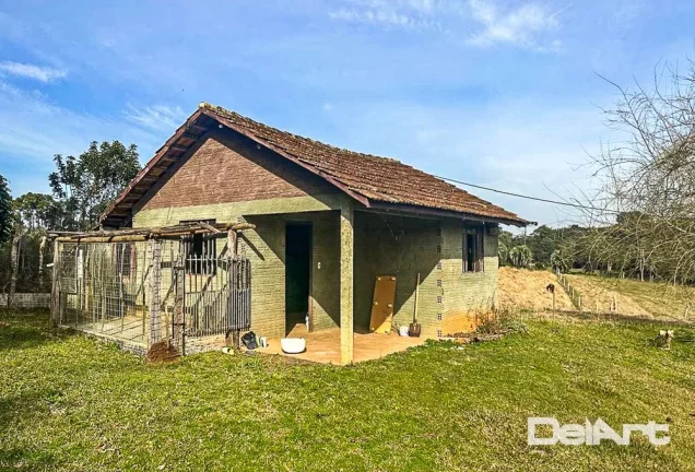 Imagem Chácara com 15.000m2 - a 2.5km da Prefeitura de Rio Negro/Seminário - Casa c/ 120,00m2