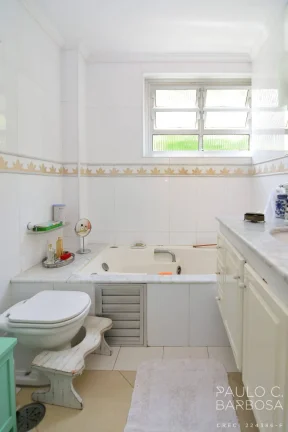 Imagem Santa Cecilia Venda - 2 Dormitórios (1 Suíte) - 2 Vagas - 210m²