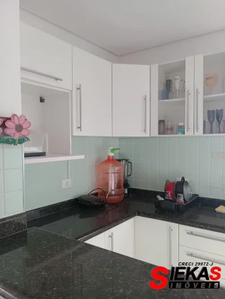 Imagem Apartamento para venda ou locação no Caiçara, Praia Grande-SP: 2 quartos, 1 suíte, 1 sala, 2 banheiros, 1 vaga e 90m². Venha conferir!