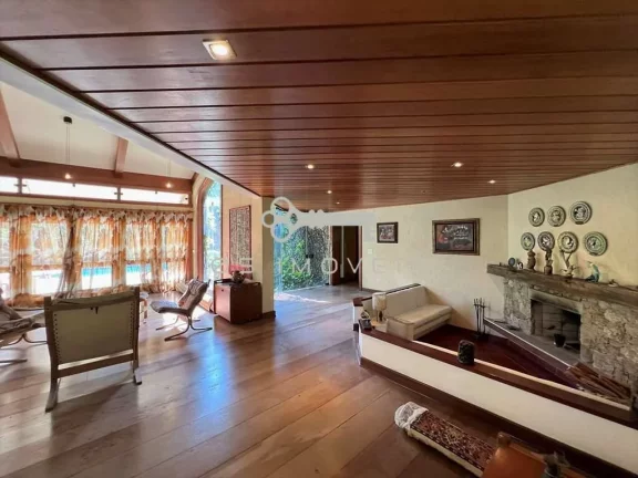 Imagem Cond Pq Silvino Pereira - Ótima construção! 5 sts + apartamento hóspedes!