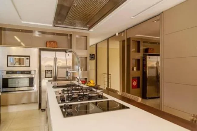 Imagem Casa temporada 6 suítes em Jurerê Internacional