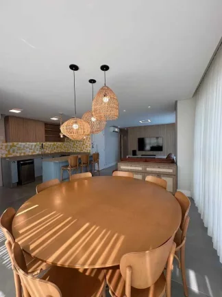Imagem Apartamento mobiliado com 4 dormitórios sendo 3 suítes e 3 vagas no Centro de Balneário Camboriú