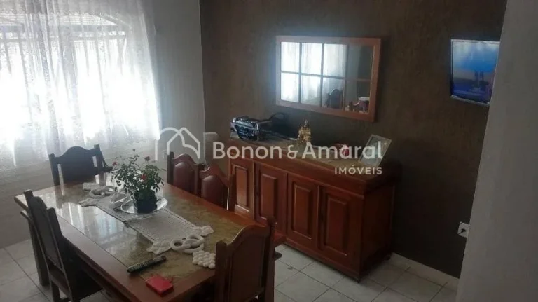 Imagem Casa à venda no Jardim Santa Genebra em Campinas, com 280m² de área construída.
Sobrado estilo m...