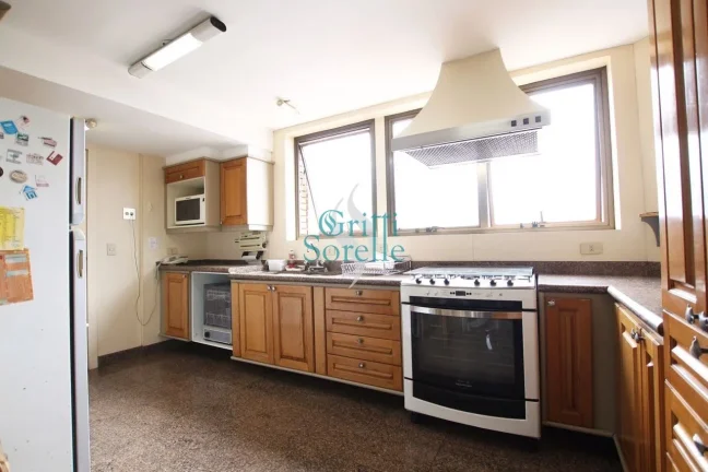 Imagem Cobertura Duplex à Venda em Cerqueira César - São Paulo - SP.
