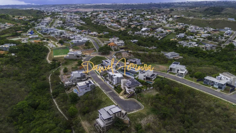 Imagem Lote com Vista Livre Permanente no Condomínio Maxximo Garden