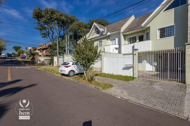 Imagem Sobrado 133 m² com 3 quartos (1 suíte) à venda por R$ 795.000 - Santa Quitéria - Curitiba/PR