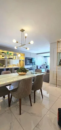 Imagem Apartamento mobiliado e equipado com varanda/sacada e área de lazer completo no Altiplano - AP2726.