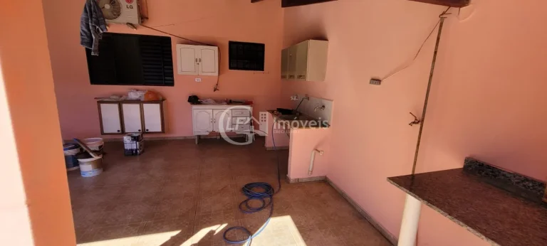 Imagem Casa à venda em Campo Grande-MS, bairro Coronel Antonino: 2 quartos, 1 sala, 2 banheiros, 2 vagas, 140m² de área. ¡Não perca!