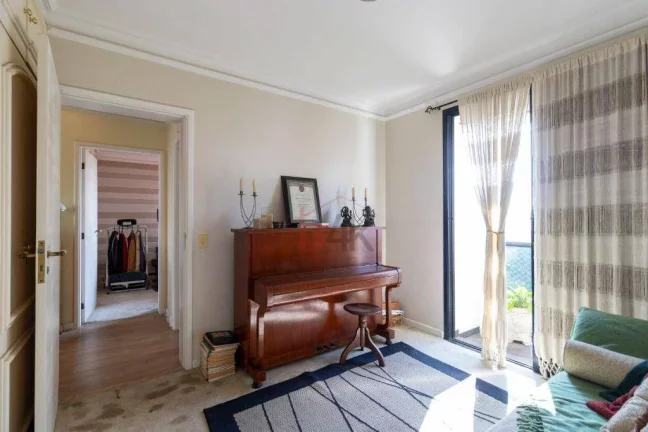 Imagem Apartamento com 4 dormitórios e 3 vagas à venda no Campo Belo