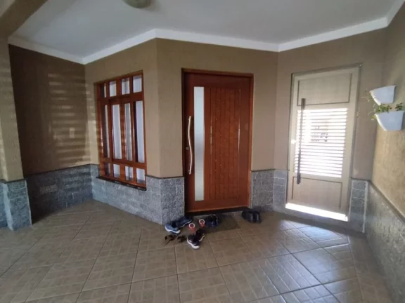 Imagem Sobrado com 3 dormitórios à venda, 164 m² por R$ 640.000,00 - Jardim Cacique - Suzano/SP