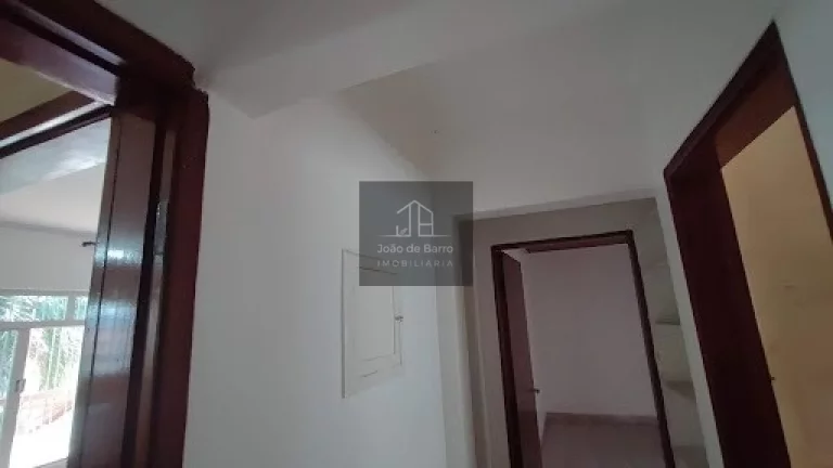 Imagem ESPAÇO e Conforto! Casa Ampla 2 Dorms. Vila Marari, Quintal Gigante (300m²) e Armários.