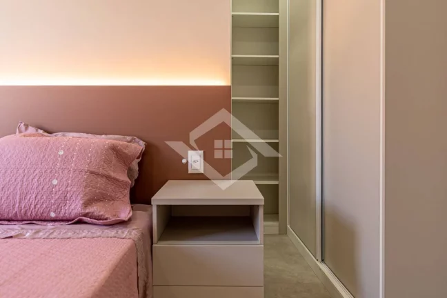 Imagem Casa 4 Quartos, 3 Suítes em Condomínio Fechado | Vargem Pequena | 202m²