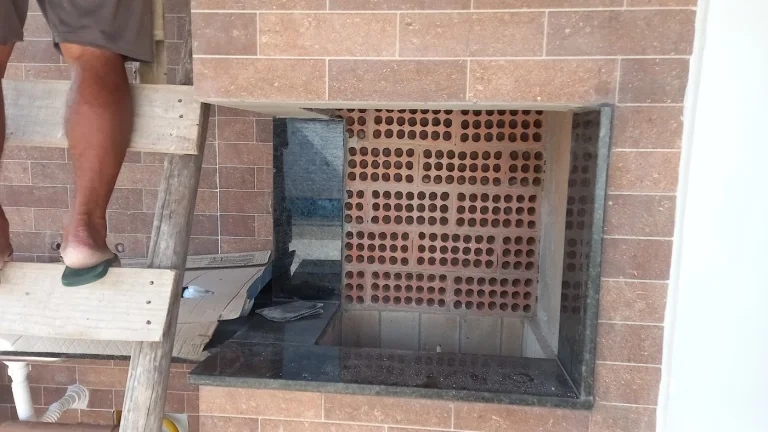 Imagem Casa para Venda em Itanhaém, Cibratel II, 3 dormitórios, 1 suíte, 2 banheiros, 2 vagas