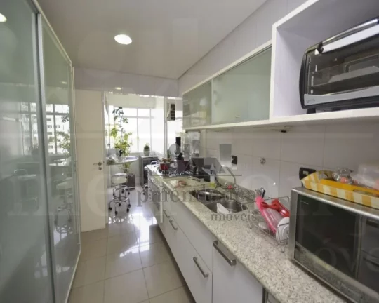 Imagem Apartamento padrão a venda em Higienópolis com 3 quartos e 1 vaga, 129m²