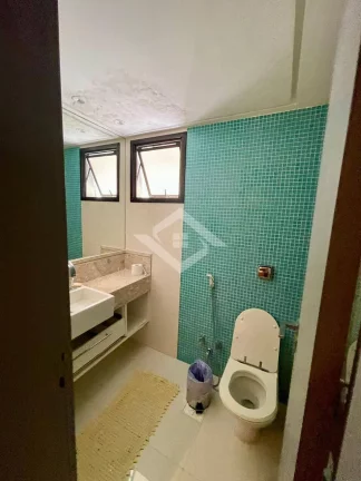 Imagem Alugo cobertura triplex em Ipanema classe AA Para pessoas exigentes
