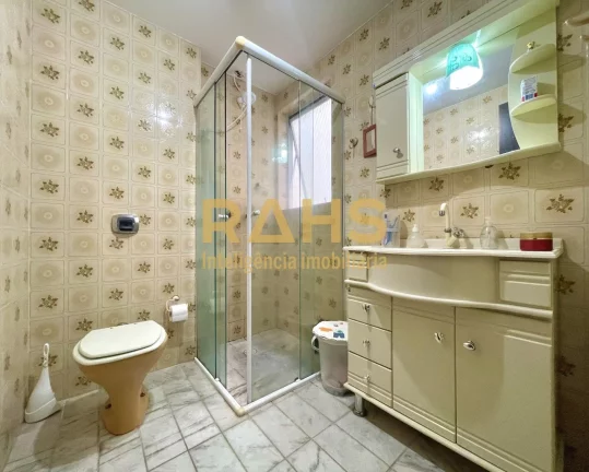 Imagem Excelente Apartamento com 2 quartos e elevador no Bucarein. Conta com 70,86 m² privativos muito bem...