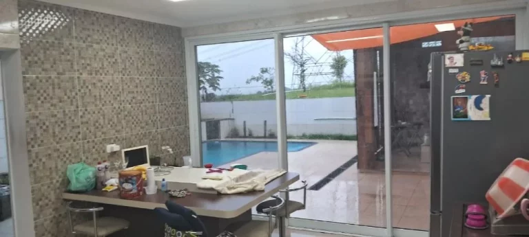Imagem Sobrado com 4 dormitórios à venda, 372 m² por R$ 1.900.000,00 - Cidade Parquelandia - Mogi das Cruzes/SP