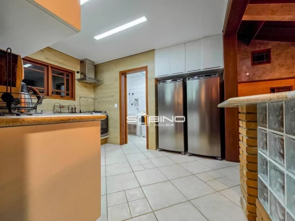 Imagem Casa à venda em Riviera, com 5 dormitórios sendo 3 suítes, 280m² área construída 3 vagas de garagem
