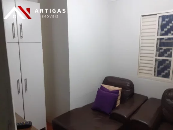 Imagem Sobrado á venda na Mooca Rua Visconde de Inhomerim 300 m² 3 dormitórios 1 suíte 4 vagas