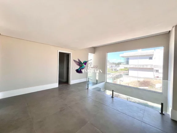 Imagem Condomínio Lombardia - Casa à venda no bairro Vila Nova - Porto Alegre/RS